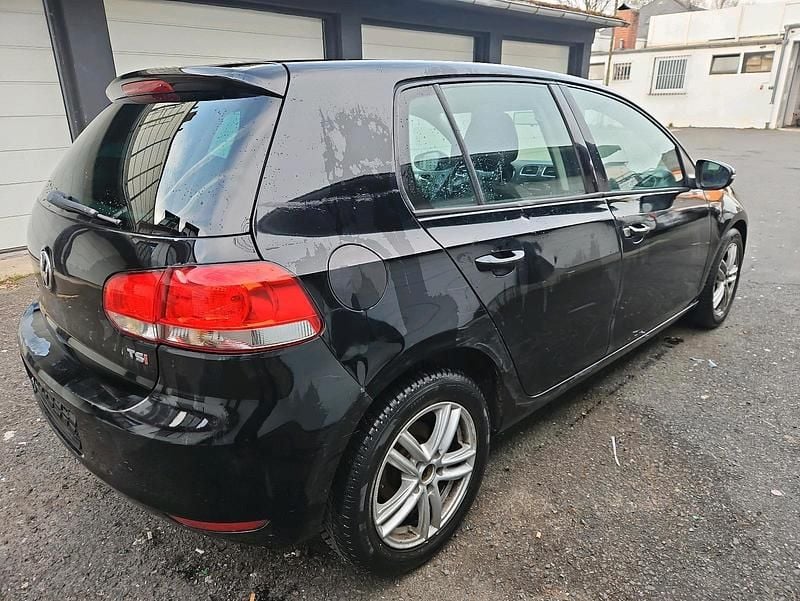 Gebraucht VW Golf VII 122 PS (89 kW) 2012 Schwarz Limousine