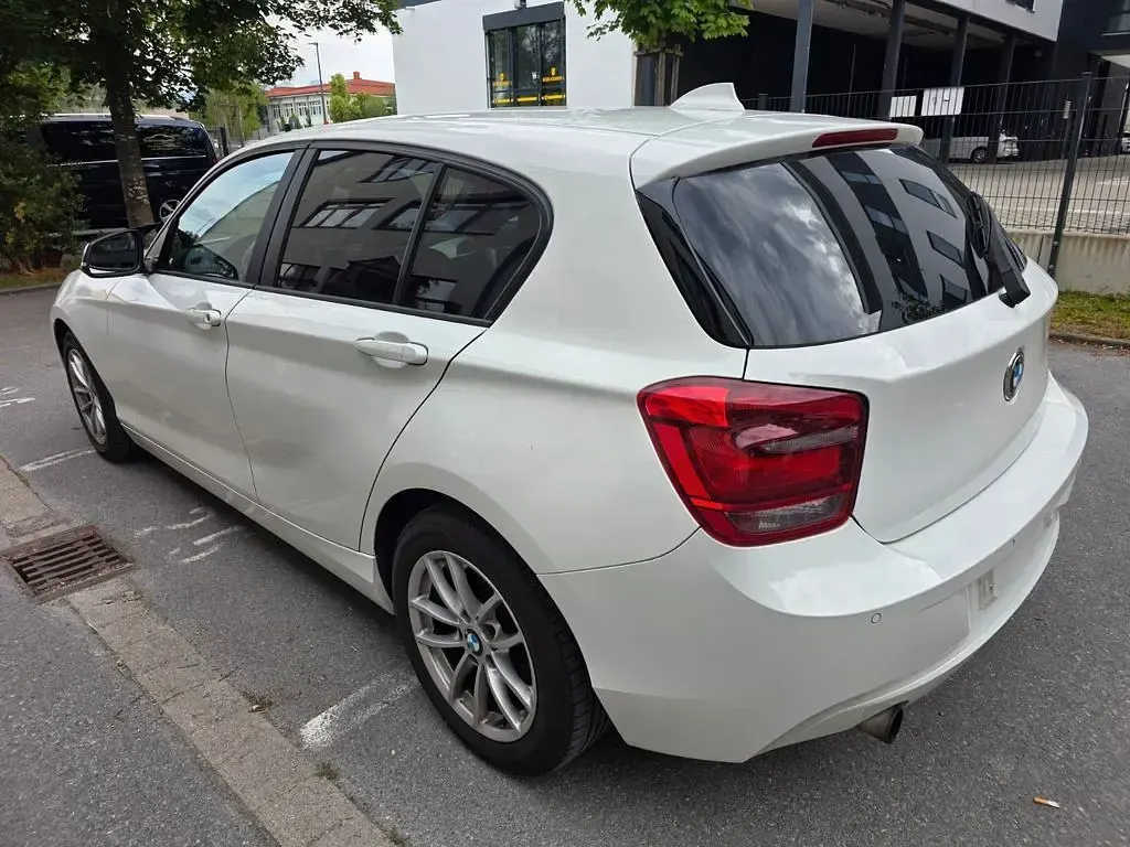 Gebraucht BMW 116 136 PS (100 kW) 2013 Weiß Kleinwagen