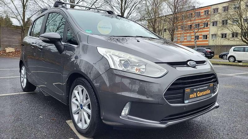 Grau Gebraucht 2017 Ford B-MAX Van / Kleinbus | 6.999 € (Guter Preis) - Bild 1/4
