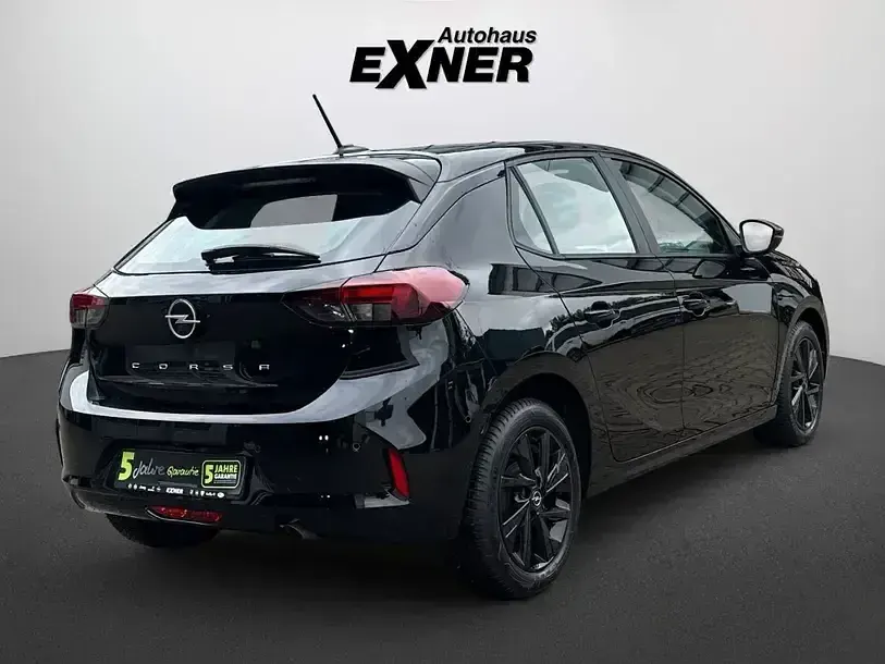 Gebraucht Opel Corsa 75 PS (55 kW) 2024 Schwarz perlanera Kleinwagen