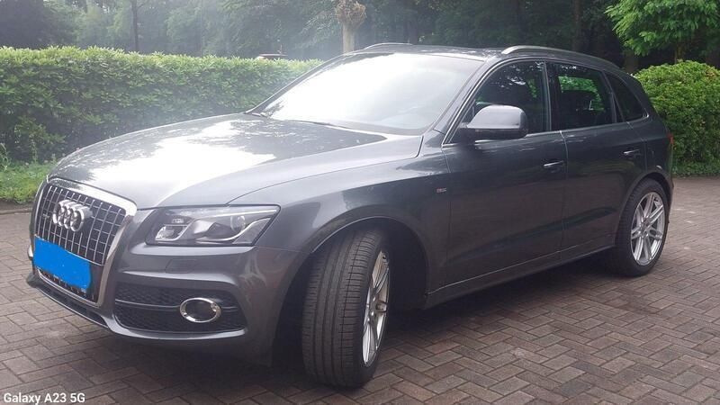 Grau Gebraucht 2012 Audi Q5 S-Line SUV | 12.499 € (Guter Preis) - Bild 1/4