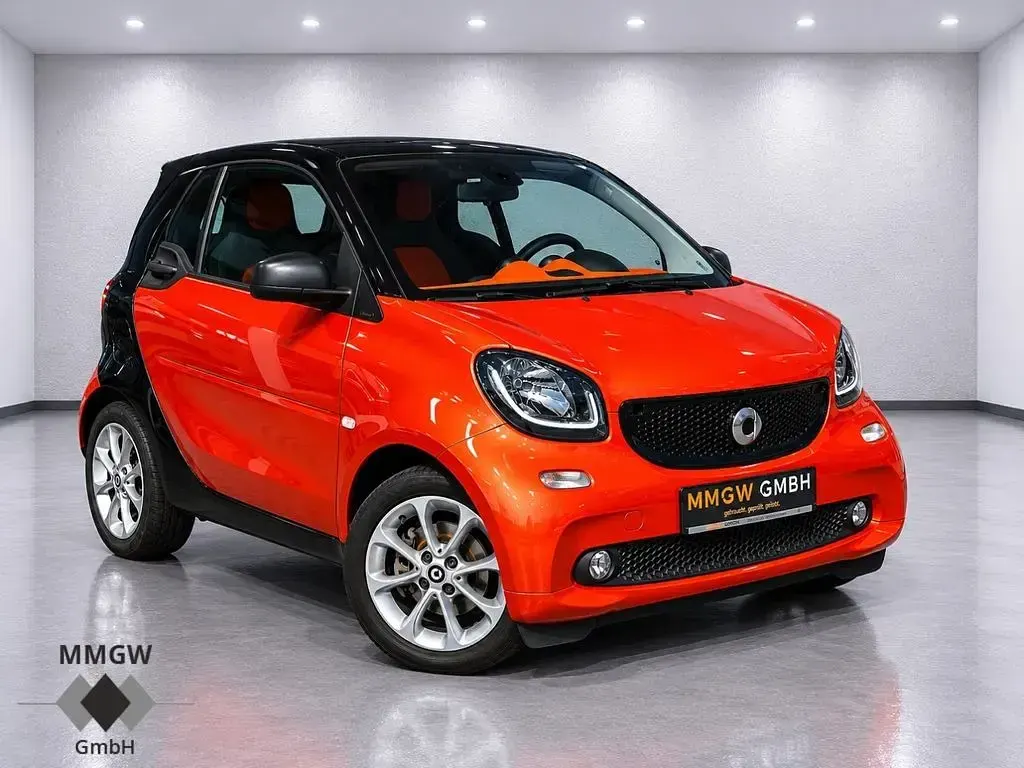 Gebraucht Smart ForTwo Cabrio Basis 90 PS (66 kW) 2018 Nachtschwarz Cabrio