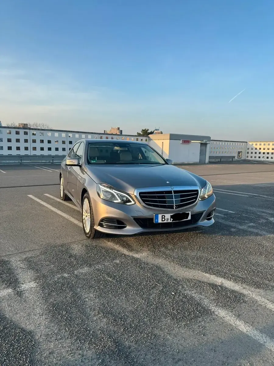 Gebraucht Mercedes E300 231 PS (169 kW) 2014 Grau Limousine