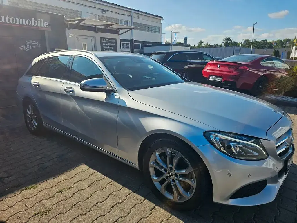 Gebraucht Mercedes C180 Avantgarde 156 PS (114 kW) 2017 Silber Limousine