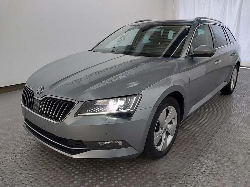 Gebraucht Skoda Superb Ambition 150 PS (110 kW) 2017 Grau Kombi