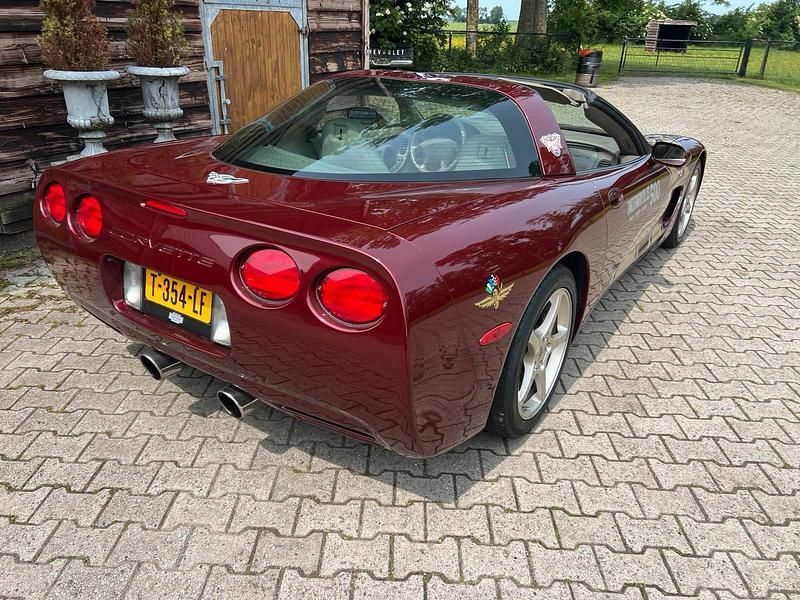 Second-hand Corvette C5 344 CP (253 kW) 2003 Maro Coupe