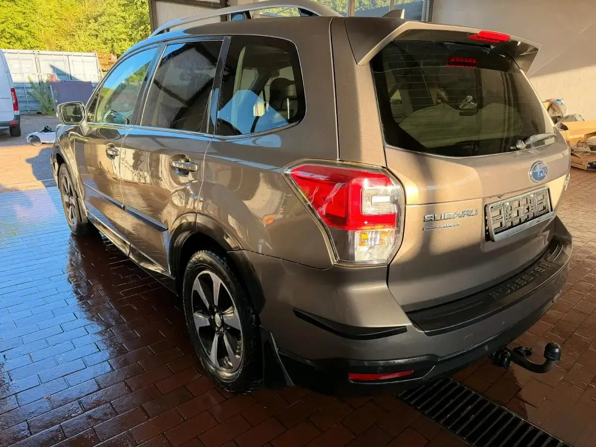 Gebraucht Subaru Forester 146 PS (107 kW) 2016 Beige SUV