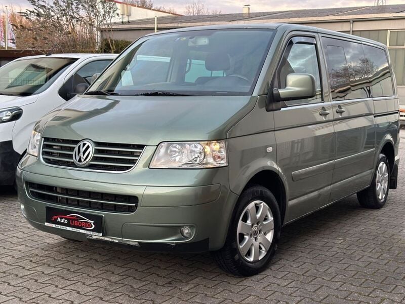 Grün Gebraucht 2007 VW T5 Comfortline Van | 6.990 € (Guter Preis) - Bild 1/4