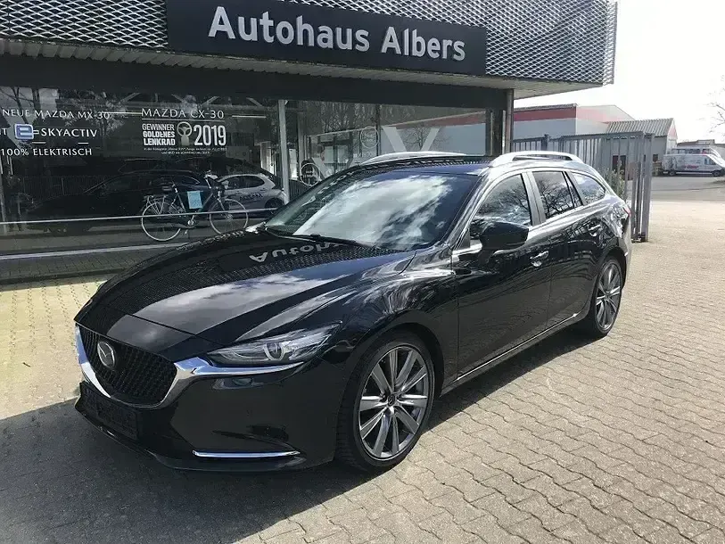 Używany Mazda 6 Ad'Vantage 165 KM (121 kW) 2022 Czarny Kombi