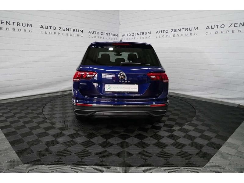 Gebraucht VW Tiguan Allspace Life 150 PS (110 kW) 2022 Blau SUV