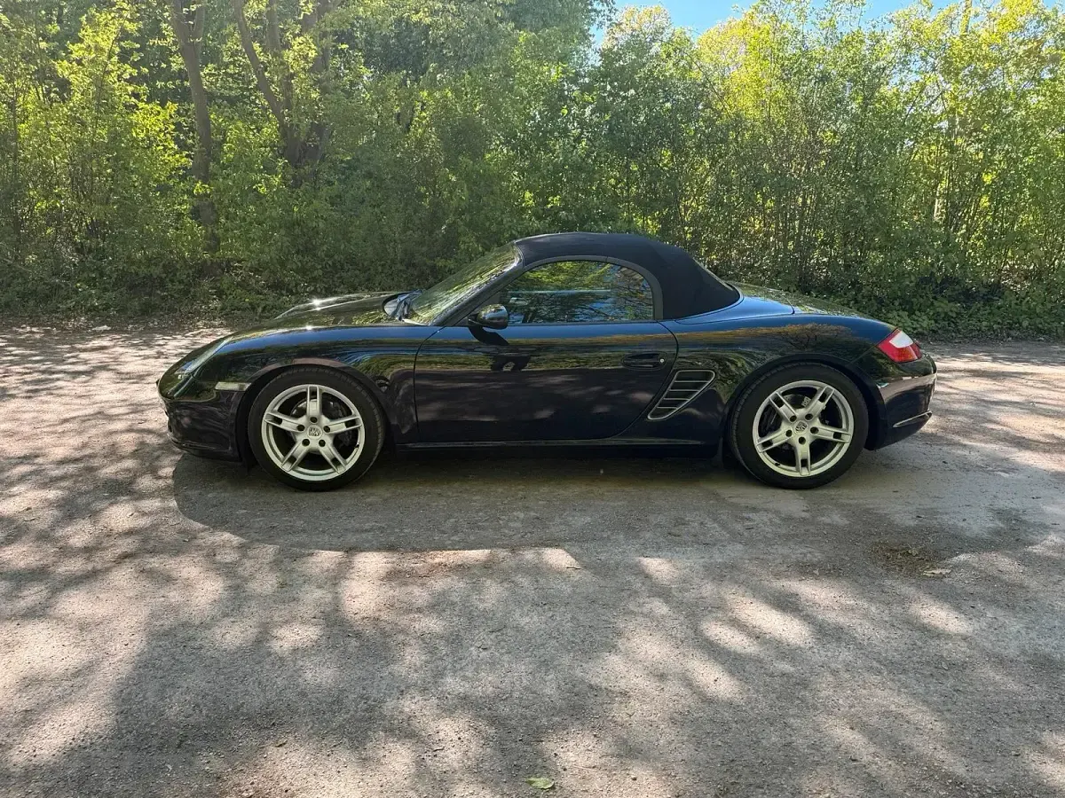 Gebraucht Porsche Boxster 240 PS (176 kW) 2005 Schwarz Cabrio