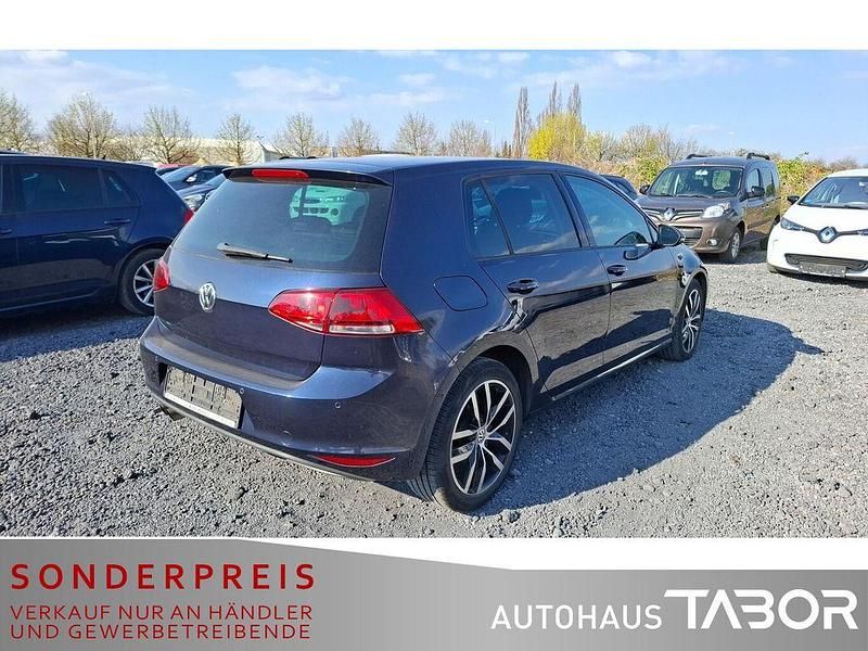 Gebraucht VW Golf VII Highline 140 PS (102 kW) 2013 Night blue Limousine