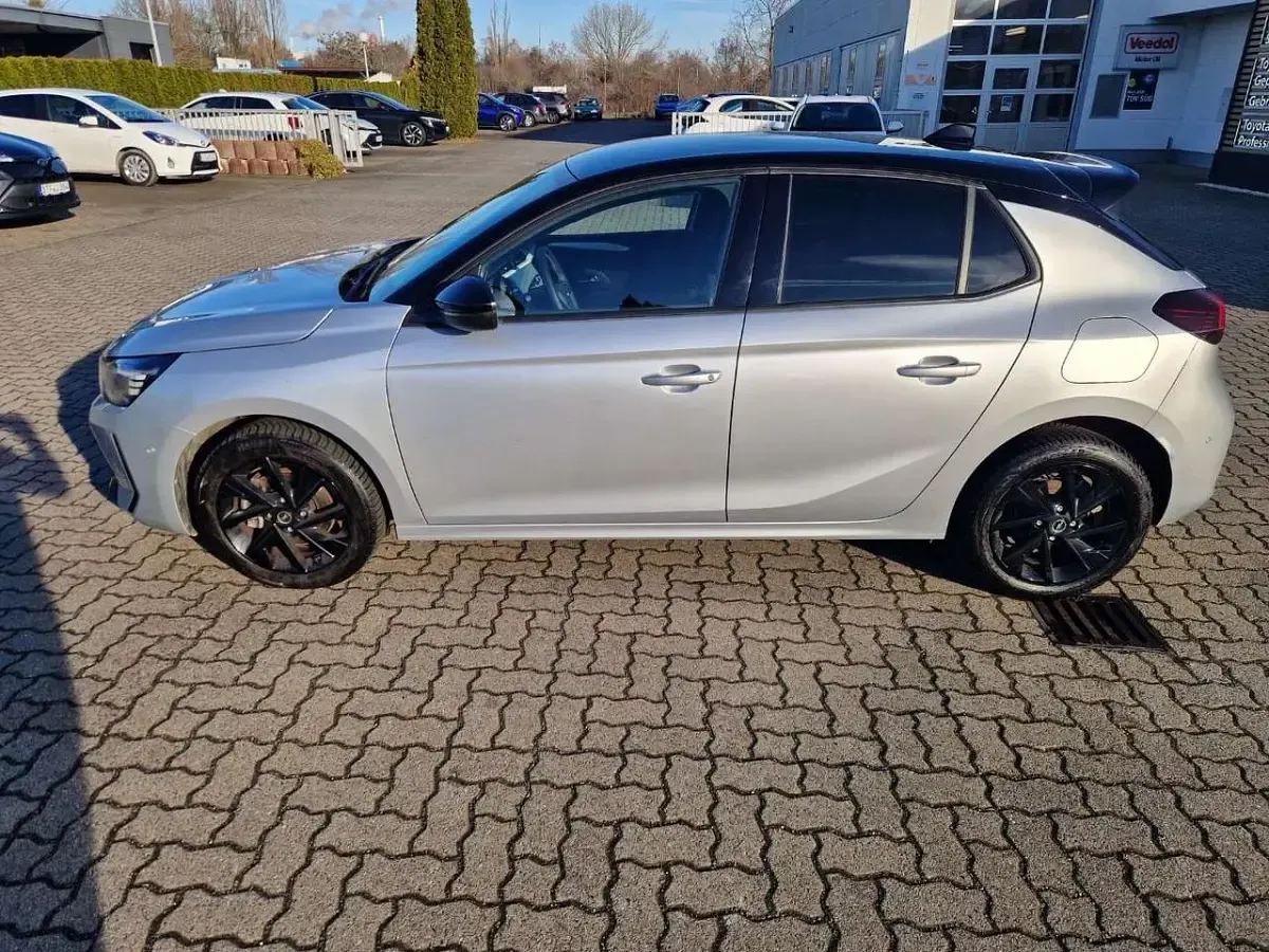 Käytetty Opel Corsa 101 HP (74 kW) 2025 Harmaa Viistoperä