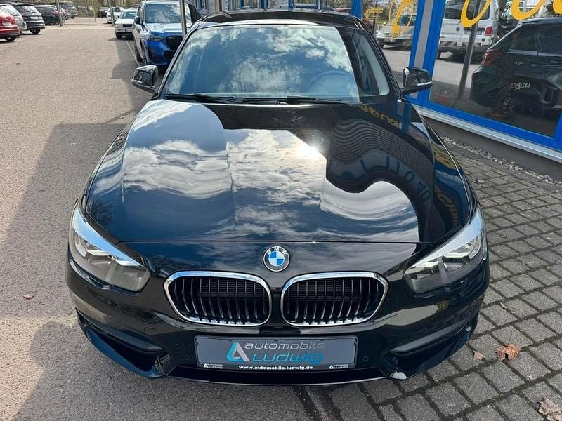 Gebraucht BMW 118 Advantage 136 PS (100 kW) 2017 Schwarz Kleinwagen