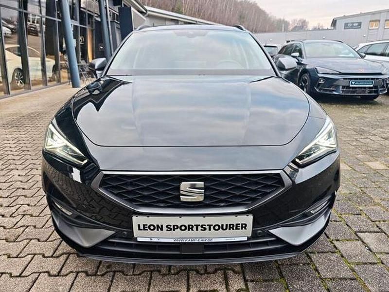Gebraucht Seat Leon FR 150 PS (110 kW) 2025 Schwarz Limousine