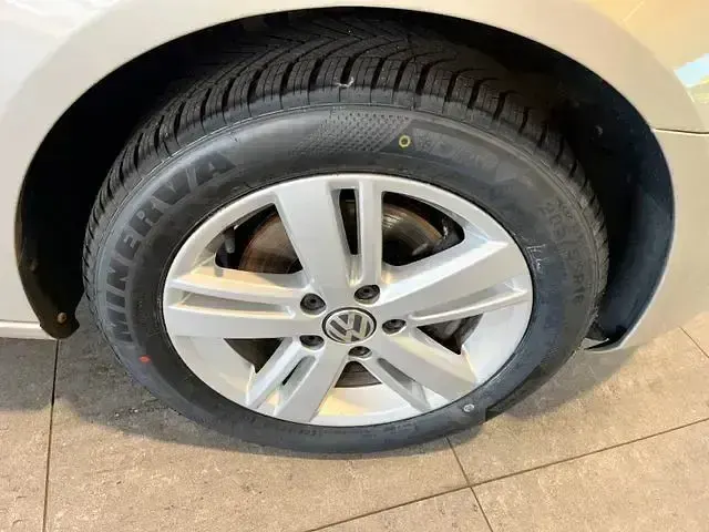 Gebraucht VW Golf VII Match 105 PS (77 kW) 2012 Silber Kombi