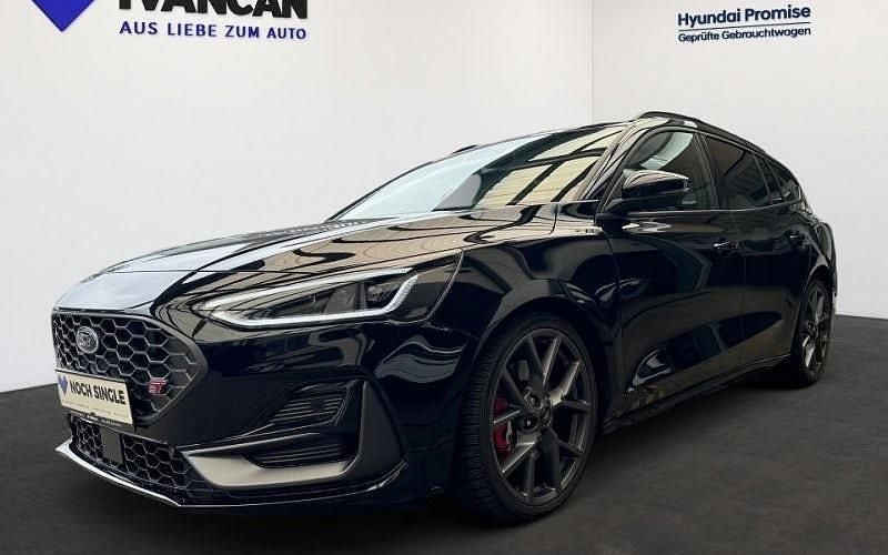 Schwarz Gebraucht 2023 Ford Focus ST Kombi | 34.490 € (Guter Preis) - Bild 1/4