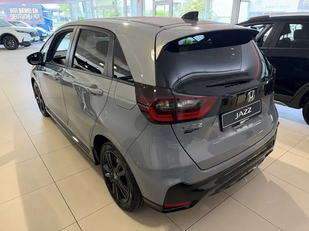 Neu Honda Jazz Advance 107 PS (78 kW) 2026 Grau Kleinwagen