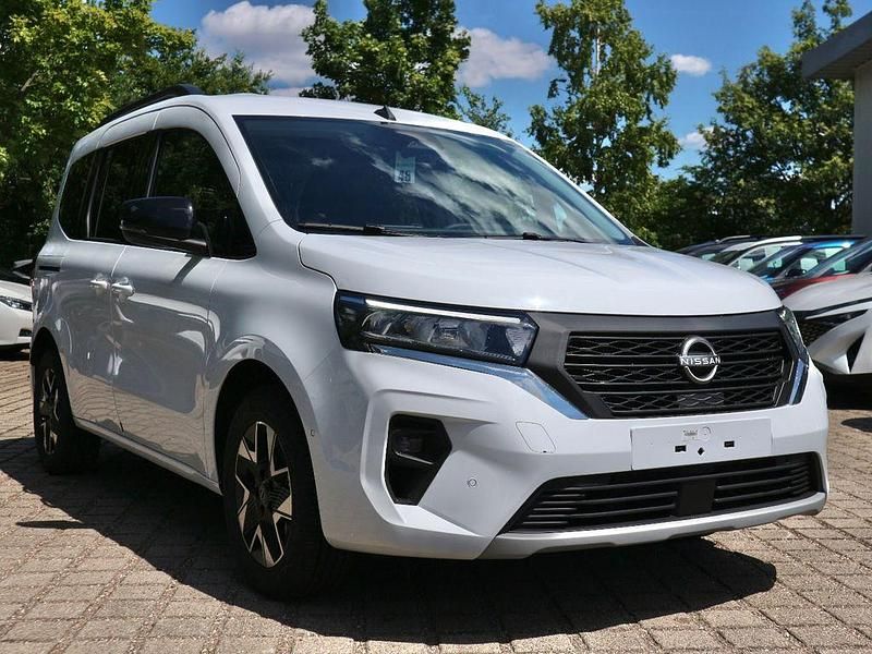 Neu Nissan Townstar Tekna 131 PS (96 kW) 2025 Weiß Kombi