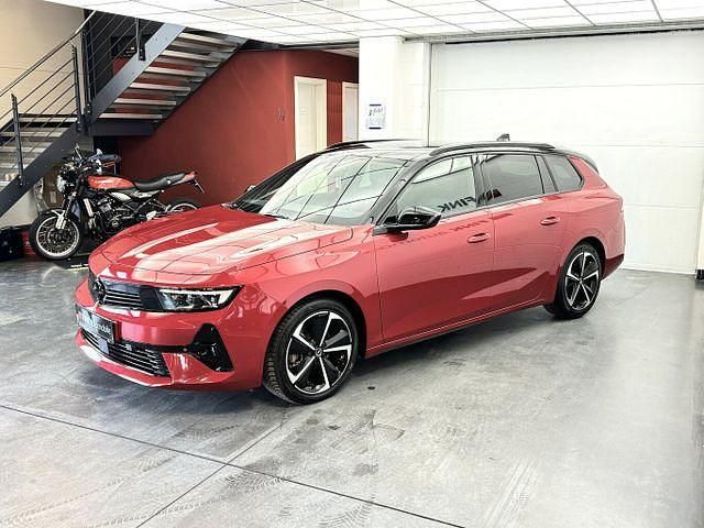 Gebraucht Opel Astra 131 PS (96 kW) 2024 Rot Kombi