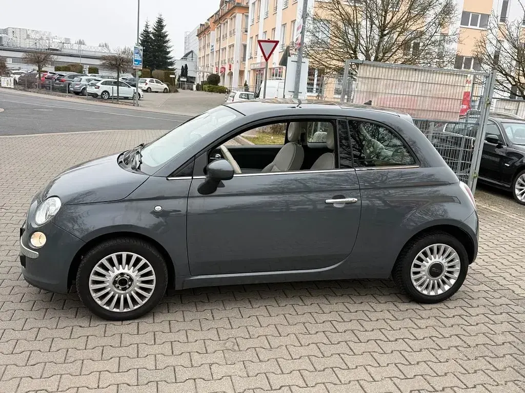 Gebraucht Fiat 500 Lounge 69 PS (50 kW) 2013 Colore esterno (carrara grau) Limousine
