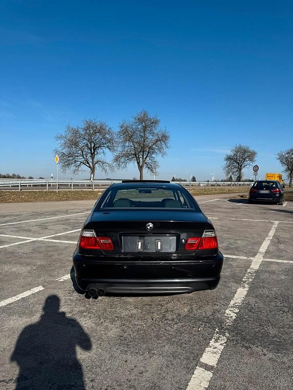 Gebraucht BMW 320 150 PS (110 kW) 1999 Schwarz Coupé