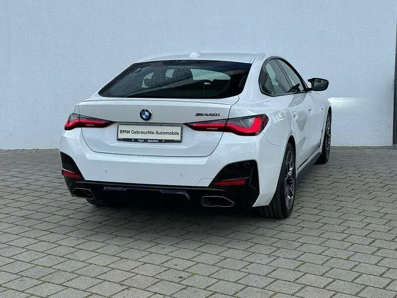 Gebraucht BMW M440 M Sport 374 PS (275 kW) 2024 Weiß Limousine