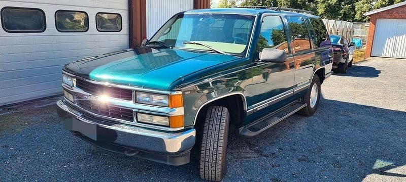 Grün Gebraucht 1997 GMC Yukon SUV | 9.500 € - Bild 1/4