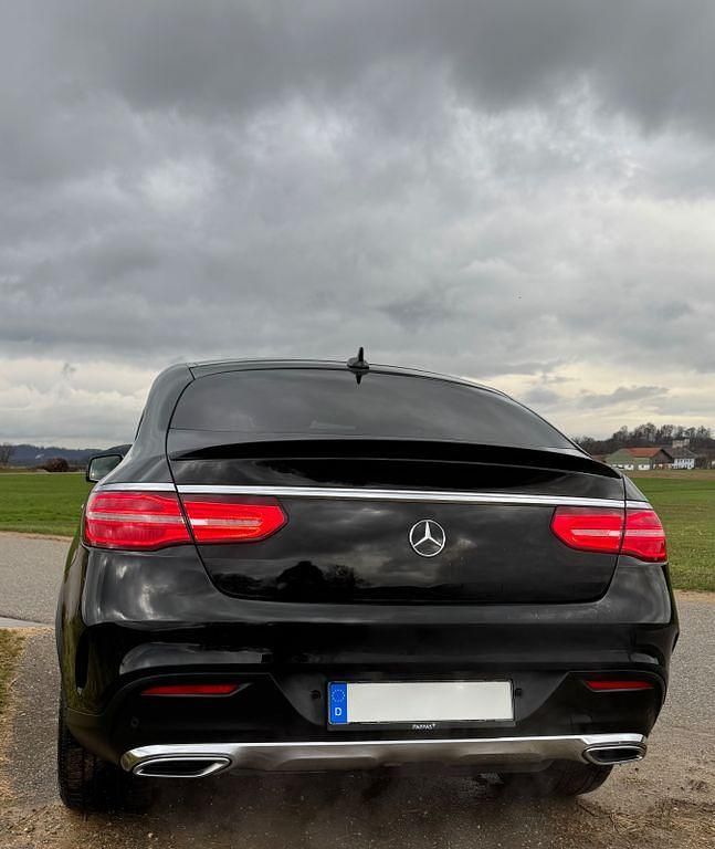 Gebraucht Mercedes GLE350 AMG 258 PS (189 kW) 2018 Schwarz Coupé