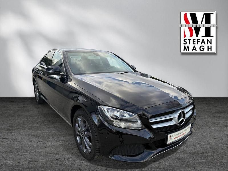 Gebraucht Mercedes C180 Avantgarde 156 PS (114 kW) 2018 Schwarz Limousine