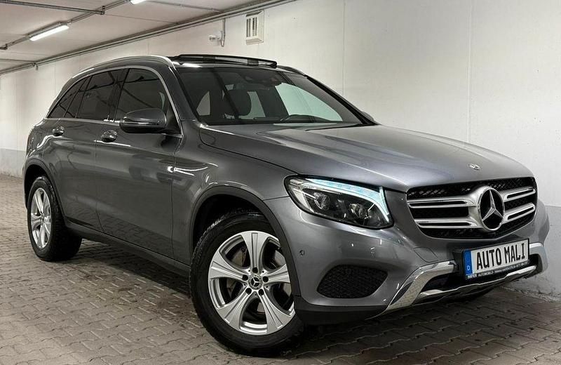 Gebraucht Mercedes GLC220 AMG 170 PS (125 kW) 2019 Grau SUV