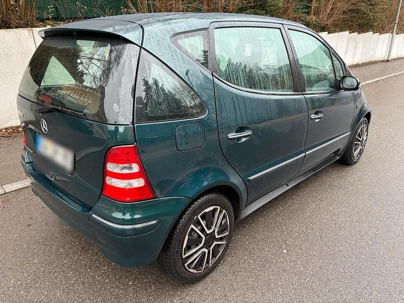 Gebraucht Mercedes A160 102 PS (75 kW) 2003 Grün Limousine