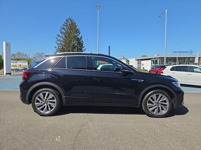 Gebraucht VW T-Roc R-line 190 PS (139 kW) 2025 Schwarz metallic SUV