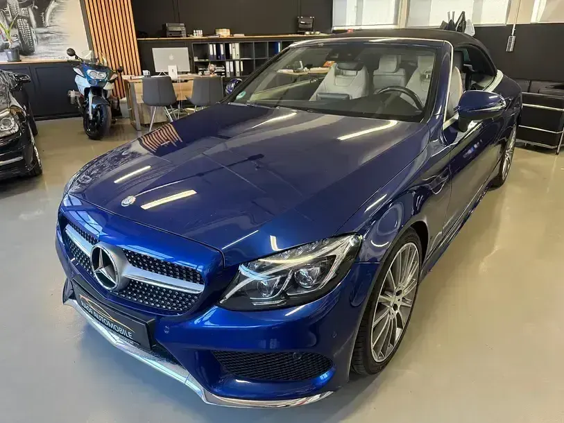 Second-hand Mercedes C220 AMG 170 CP (125 kW) 2018 Cabrio