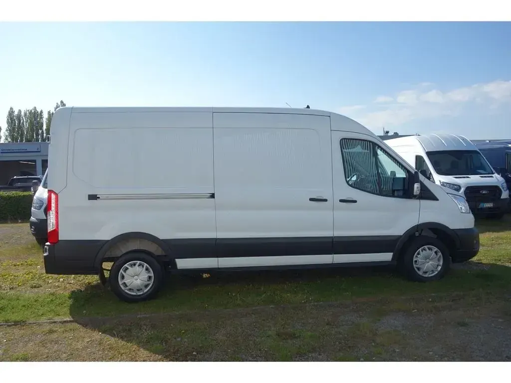 Używany Ford Transit Trend 105 KM (77 kW) 2022 Biały Van