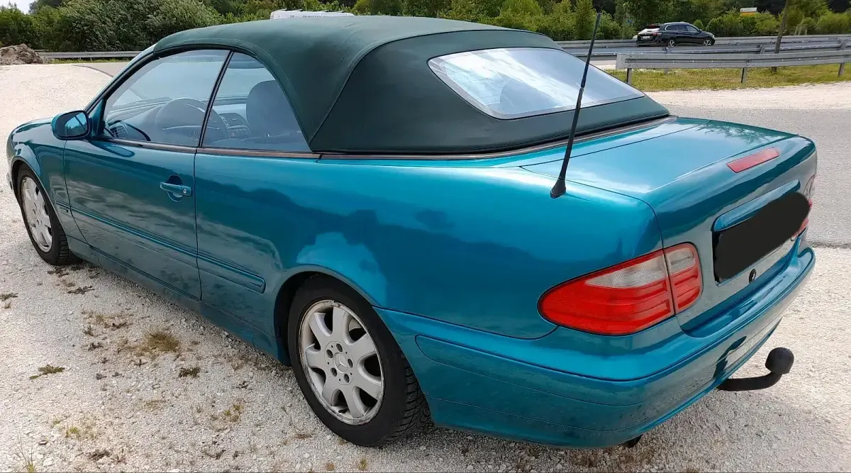 Gebraucht Mercedes CLK230 Avantgarde 193 PS (141 kW) 2000 Grün Cabrio