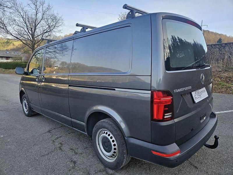 Gebraucht VW T6.1 150 PS (110 kW) 2020 Grau Van