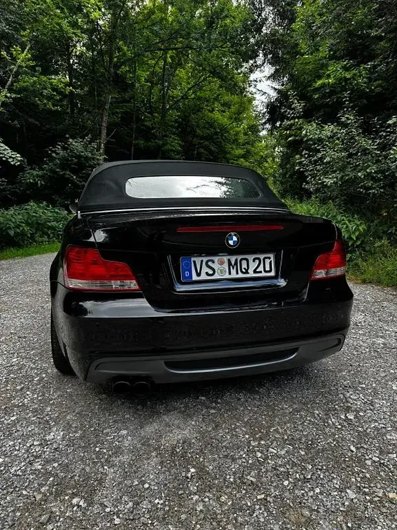 Gebraucht BMW 135 Cabriolet M Sport 306 PS (225 kW) 2009 Schwarz Cabrio