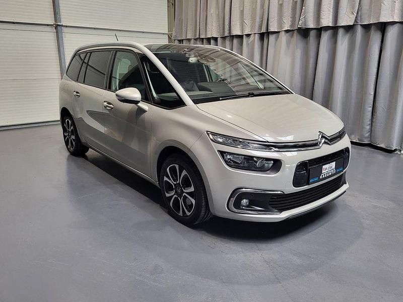 Gebraucht Citroën C4 SpaceTourer Shine 163 PS (119 kW) 2019 Nautilus/sable Van / Kleinbus