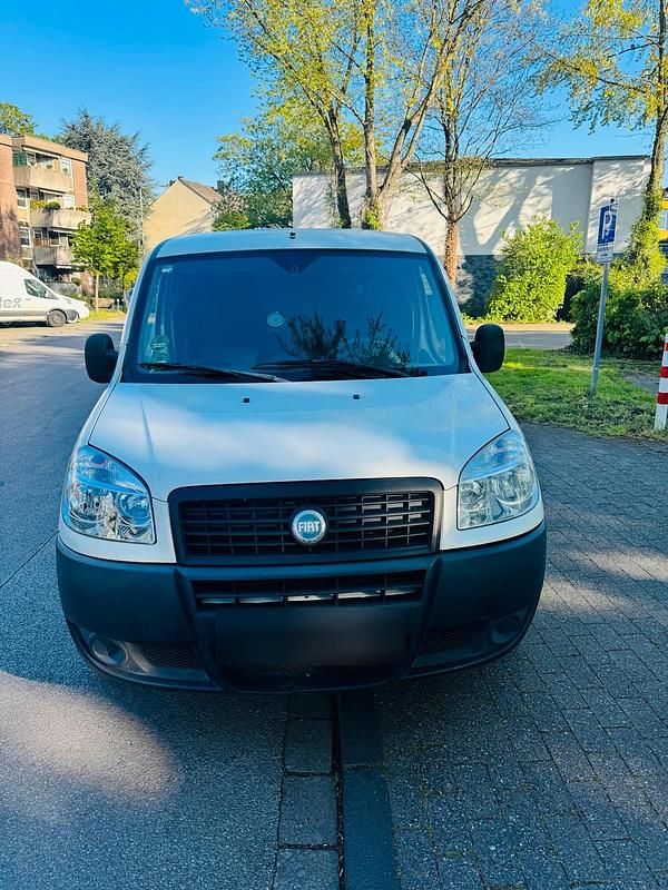 Occasion Fiat Doblò 75 ch (55 kW) 2007 Blanc Monospace