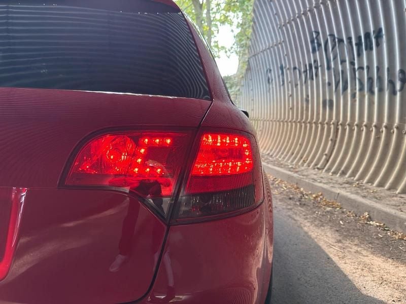 Gebraucht Audi S4 344 PS (253 kW) 2005 Rot Kombi