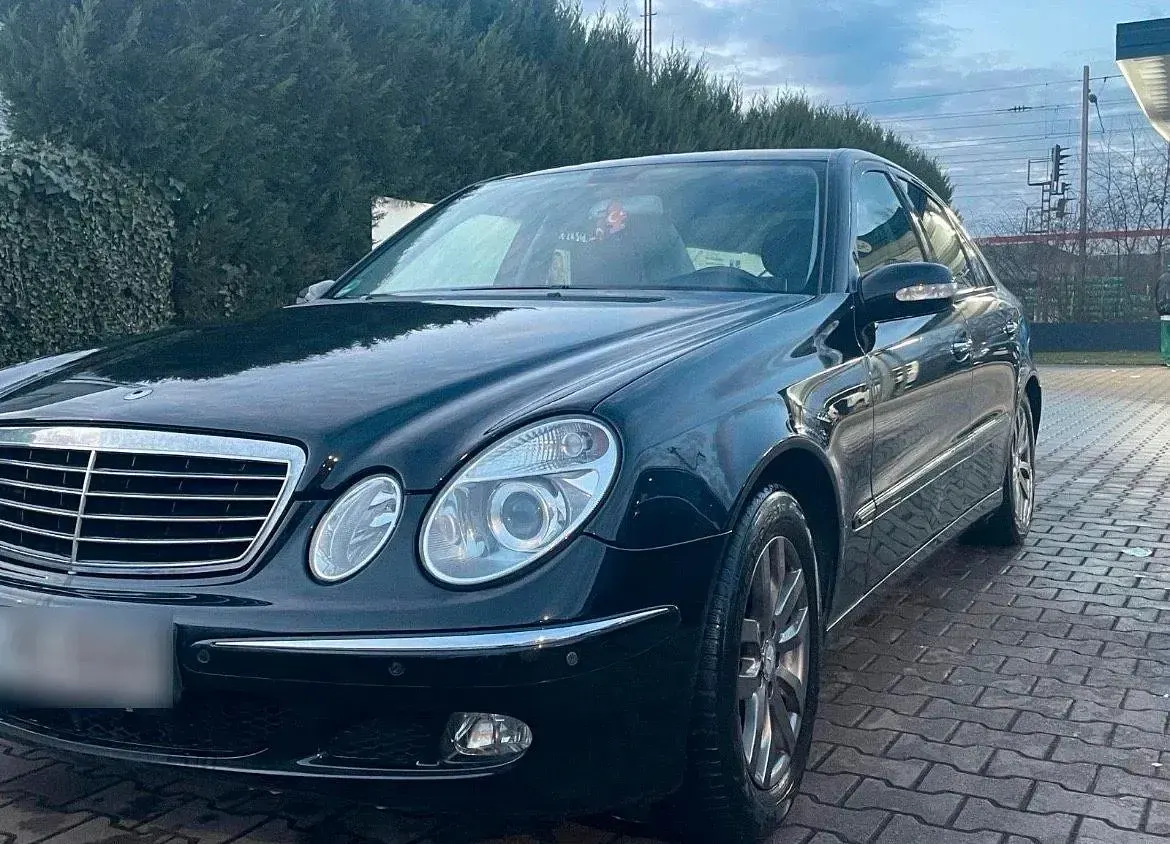 Occasion Mercedes E240 176 ch (129 kW) 2005 Noir Berline