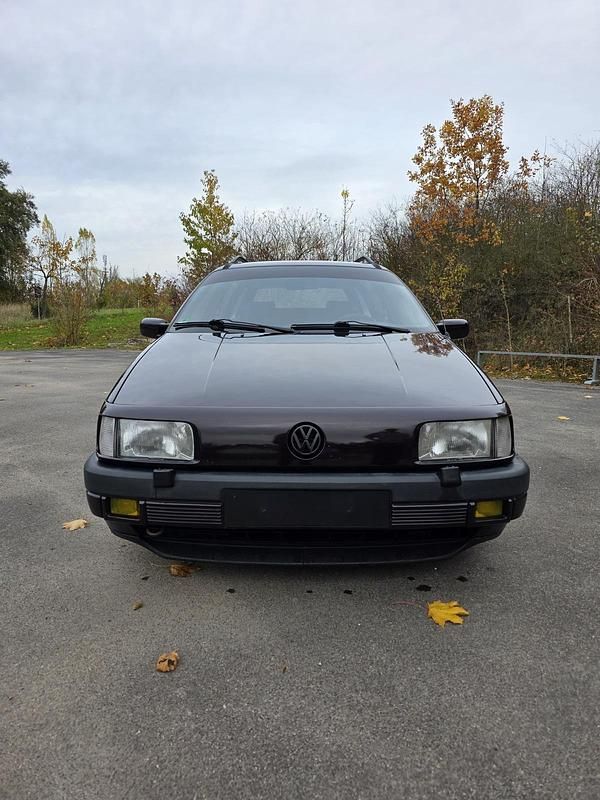 Gebraucht VW Passat 115 PS (84 kW) 1992 Rot Kombi