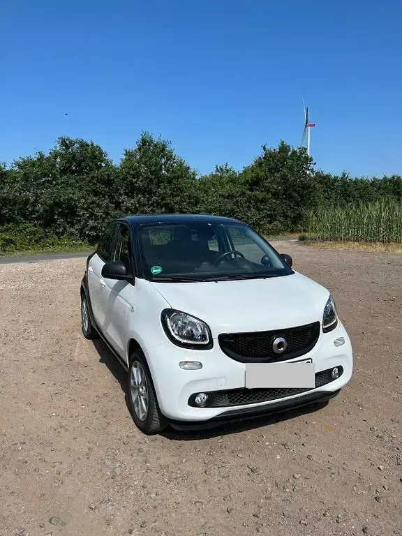 Gebraucht Smart ForFour Passion 71 PS (52 kW) 2017 Weiß Kleinwagen
