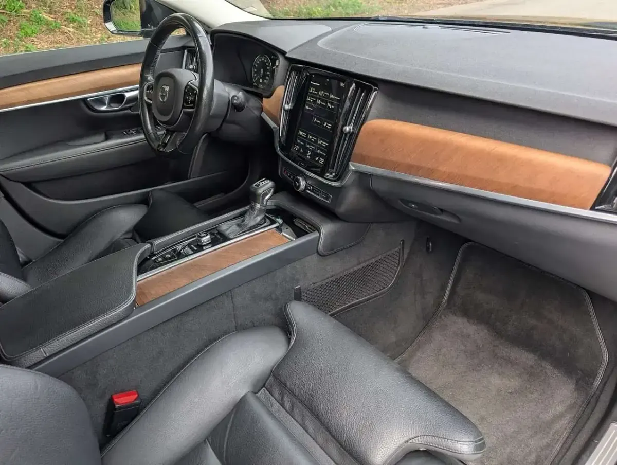 Gebraucht Volvo V90 Inscription 254 PS (186 kW) 2017 Schwarz Kombi