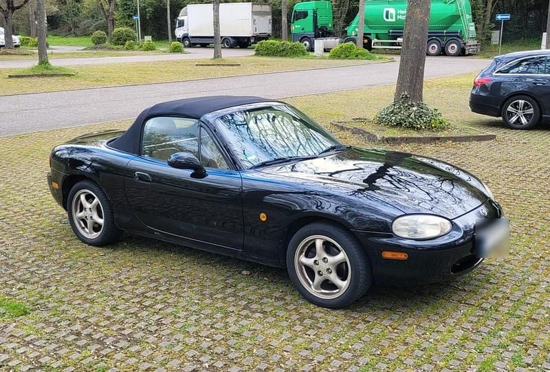 Gebraucht Mazda MX5 110 PS (80 kW) 1999 Schwarz Cabrio