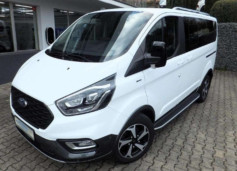 Gebraucht Ford Transit Custom Active 185 PS (136 kW) 2021 Frostweiß Van / Kleinbus