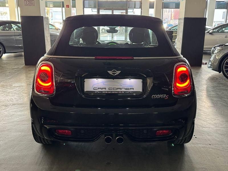 Gebraucht Mini Cooper S Cabriolet 192 PS (141 kW) 2018 Midnight black metallic Cabrio