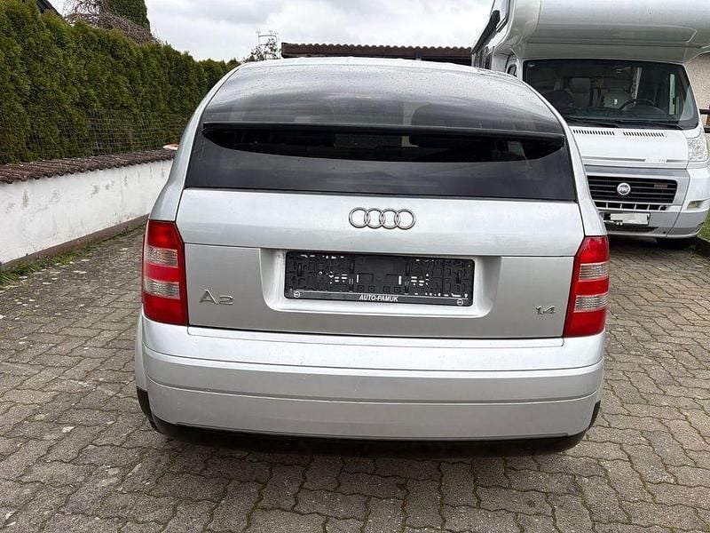 Second-hand Audi A2 75 CP (55 kW) 2002 Argintiu Hatchback