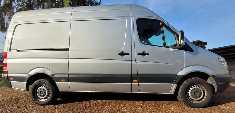 Gebraucht Mercedes Sprinter 129 PS (94 kW) 2007 Silber